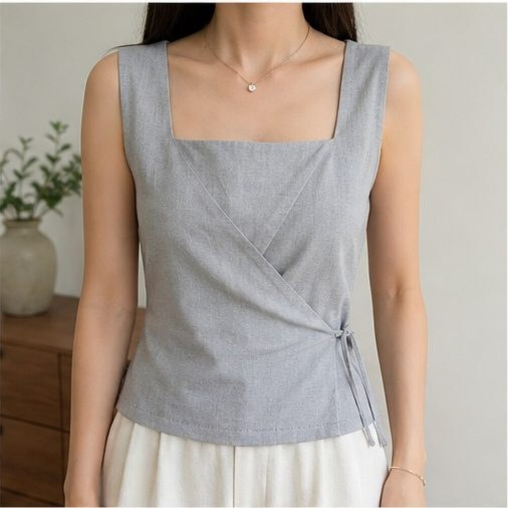 Gray Smocked Top - Picture 2 of 6